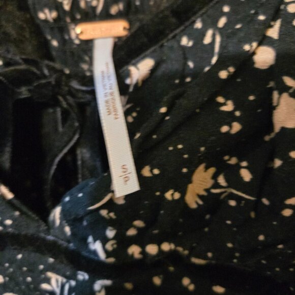 Free People Women's Sz S Tess Mini Black/White ASO Chanel in Day of Our Lives - Picture 7 of 7